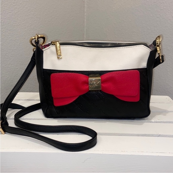 Betsy Johnson Crossbody Bag Red Bow Black & White Leather Bag All Season Cosplay - Picture 7 of 15